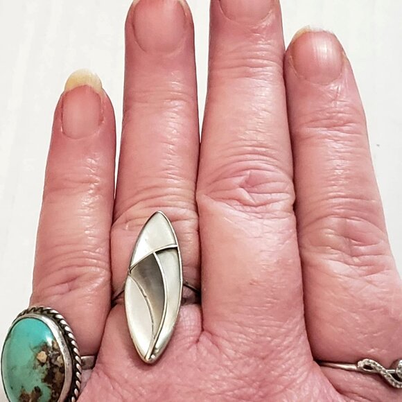 Native American MOP channel inlay 925 ring sz 7.5 (1118) - Picture 4 of 7